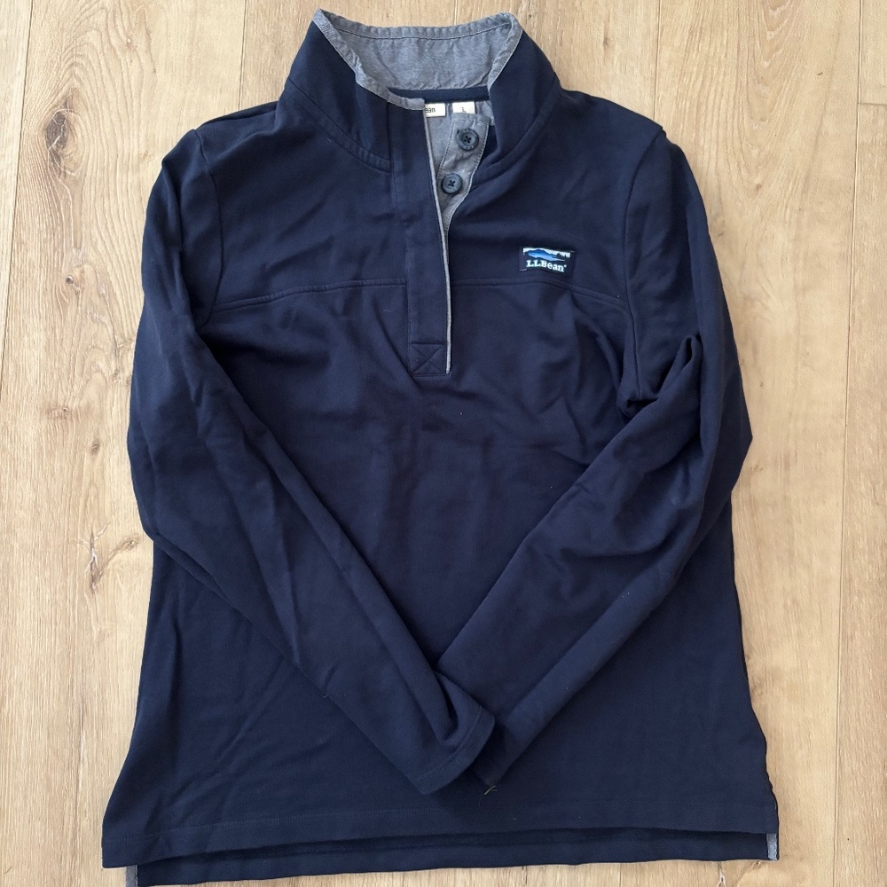 LL bean shirt with jean accent collar large